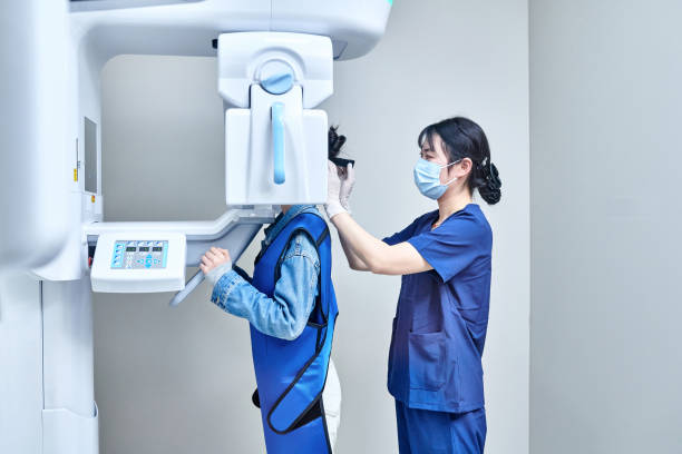 Best Emergency Gum Treatment in Seaford, NY
